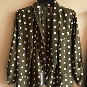 Gently Used Hunter green lightweight blazer!